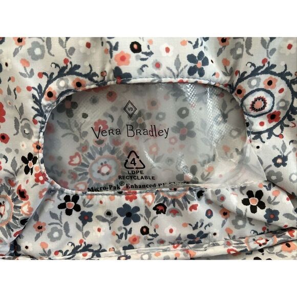 Vera Bradley Lighten Up Wipes Wipe Pouch Zen Gray Blue NWT - Picture 6 of 9